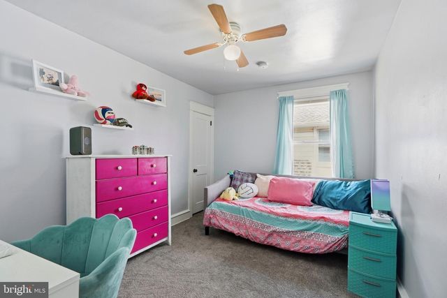 319 POWELL RD, Springfield, PA 19064