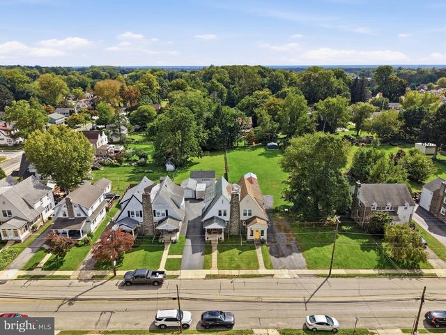 319 POWELL RD, Springfield, PA 19064