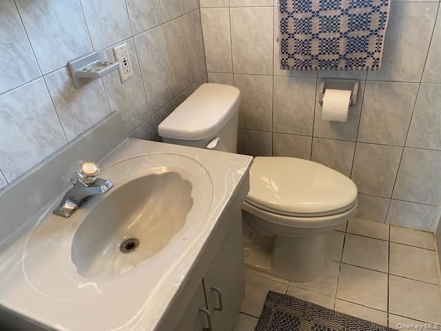 245-70 77th Crescent C1&2, Bellerose, NY 11426