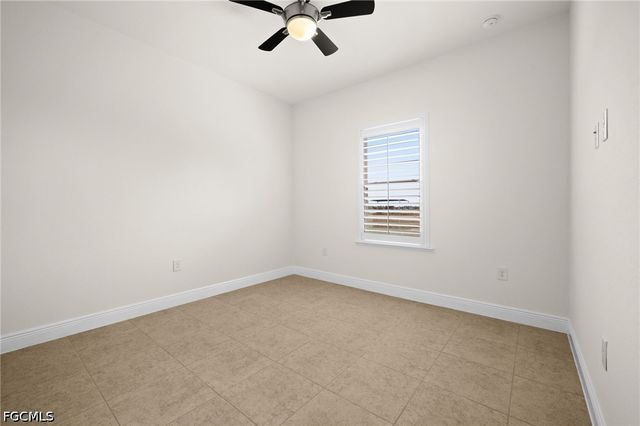 3731 NW 44th PL, Cape Coral, FL 33993