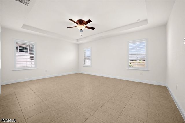 3731 NW 44th PL, Cape Coral, FL 33993