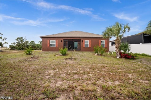3731 NW 44th PL, Cape Coral, FL 33993