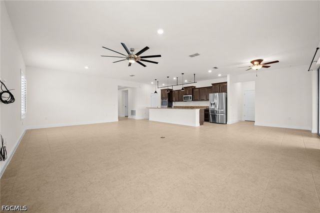 3731 NW 44th PL, Cape Coral, FL 33993