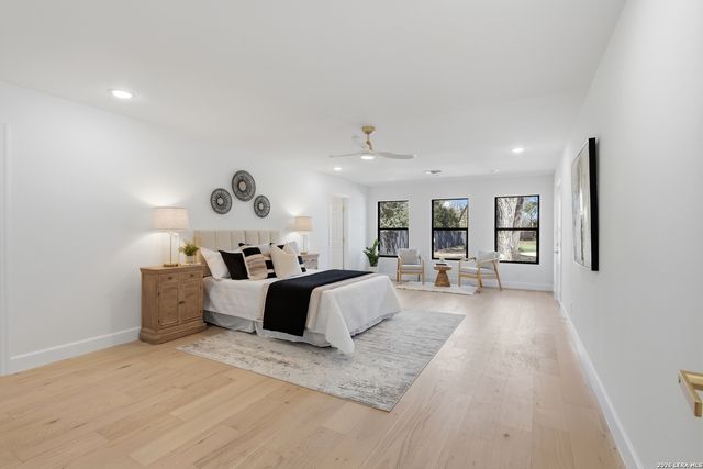 319 E Terra Alta, San Antonio, TX 78209