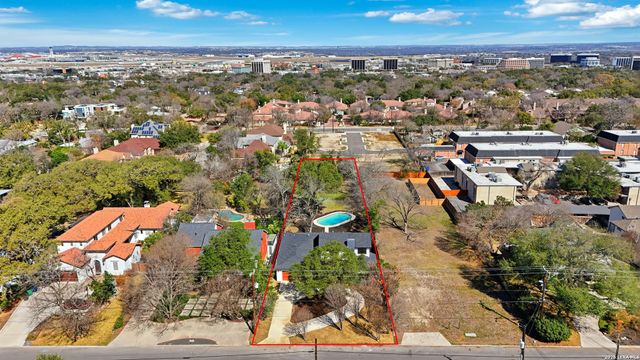 319 E Terra Alta, San Antonio, TX 78209