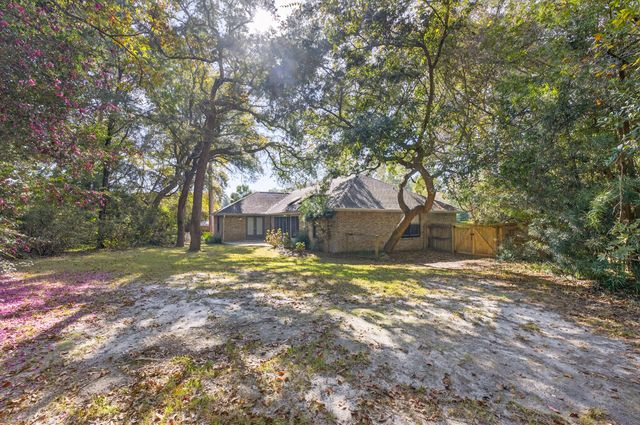 108 Bermuda Cove, Niceville, FL 32578