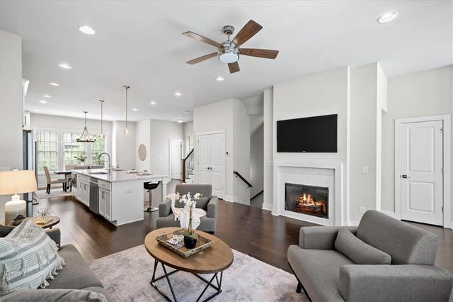 6083 Boylston Drive, Sandy Springs, GA 30328