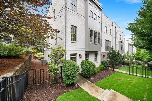 6083 Boylston Drive, Sandy Springs, GA 30328