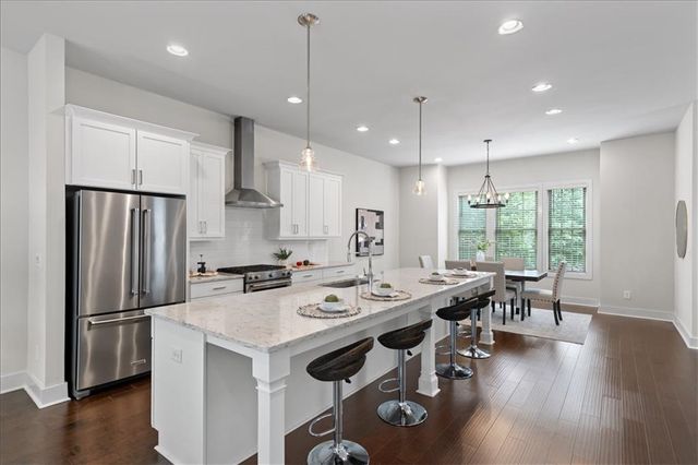 6083 Boylston Drive, Sandy Springs, GA 30328