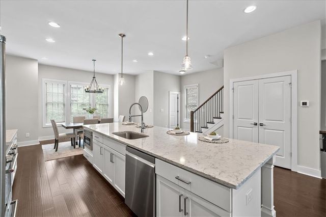 6083 Boylston Drive, Sandy Springs, GA 30328