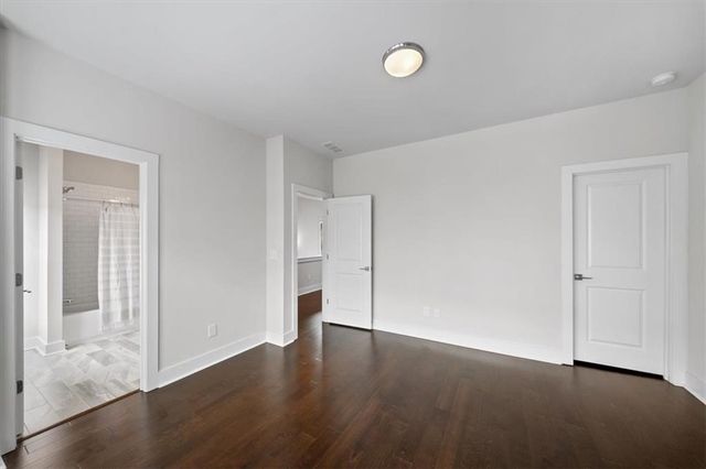 6083 Boylston Drive, Sandy Springs, GA 30328