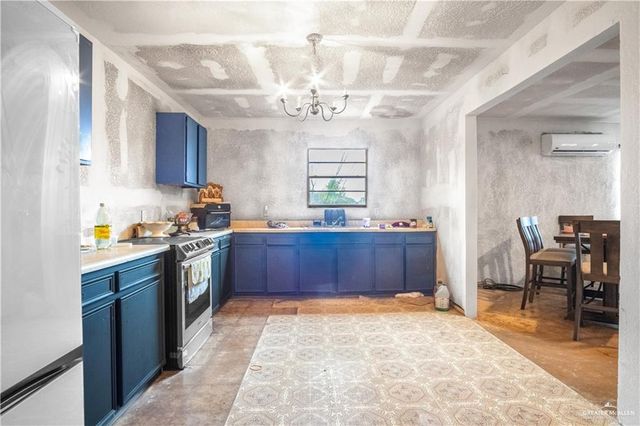 3905 N Los Ebanos Road, Mission, TX 78574