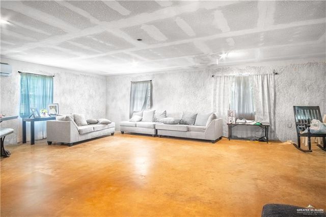 3905 N Los Ebanos Road, Mission, TX 78574