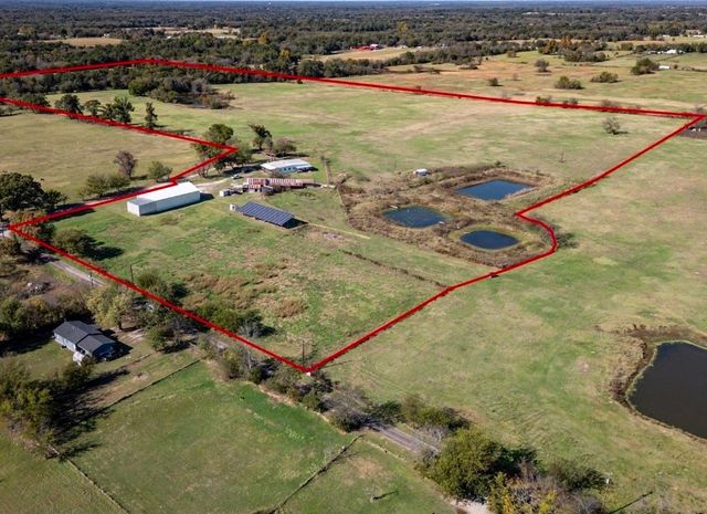 765 Rs County Road 3410, Emory, TX 75440