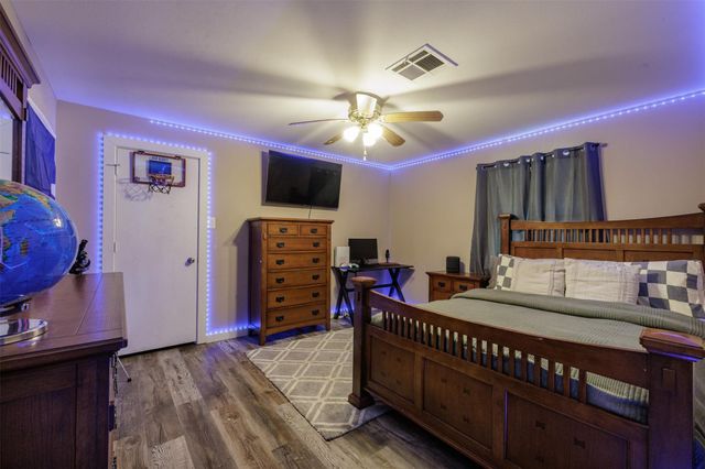 765 Rs County Road 3410, Emory, TX 75440
