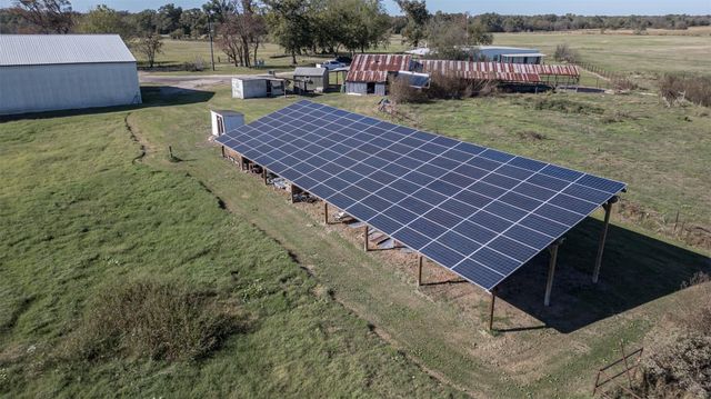 765 Rs County Road 3410, Emory, TX 75440