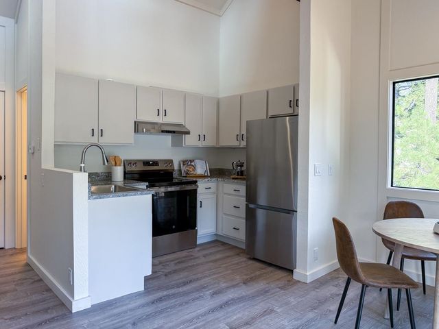 1560 Olympic Valley Rd Unit 14, Olympic Valley, CA 96146