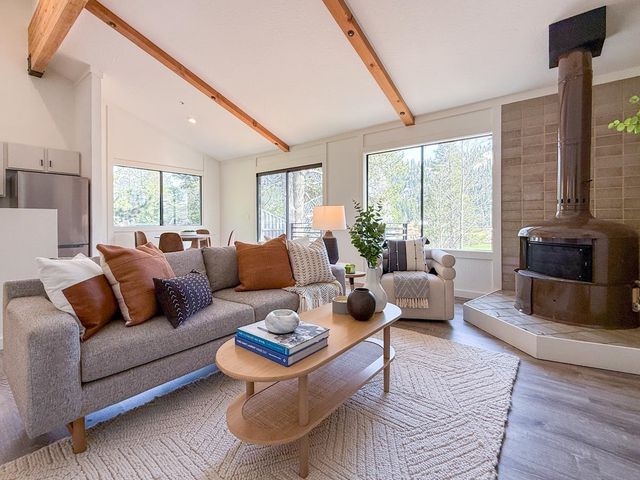 1560 Olympic Valley Rd Unit 14, Olympic Valley, CA 96146