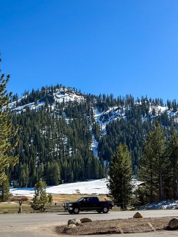 1560 Olympic Valley Rd Unit 14, Olympic Valley, CA 96146