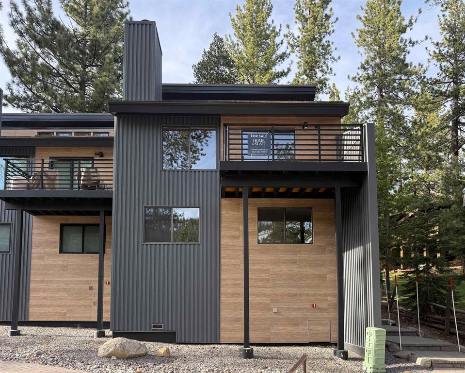 1560 Olympic Valley Rd Unit 14, Olympic Valley, CA 96146