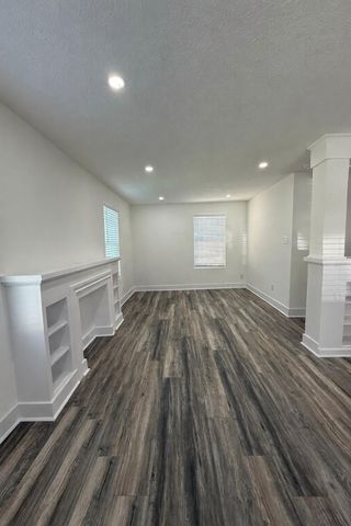 705 W Stanford A, Houston, TX 77019