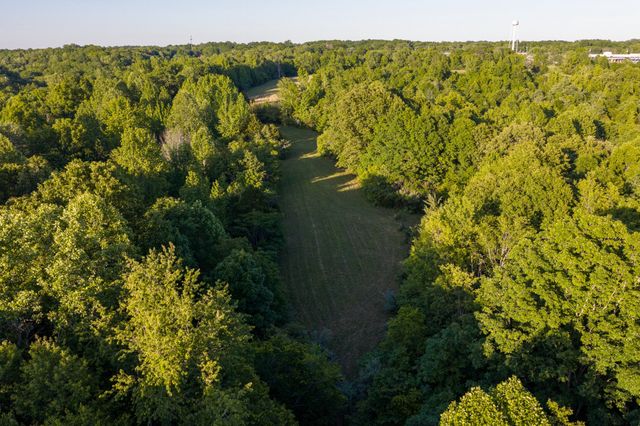 307 Frey St, Ashland City, TN 37015