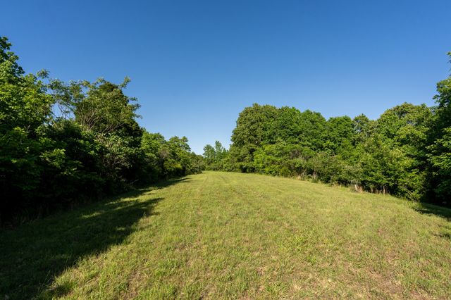 307 Frey St, Ashland City, TN 37015