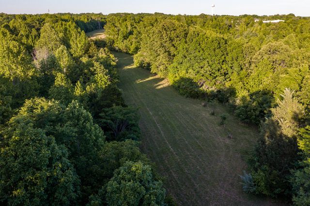 307 Frey St, Ashland City, TN 37015