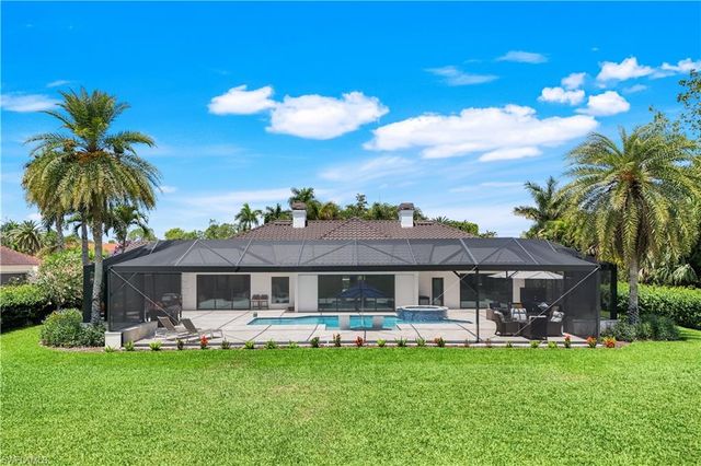 4701 Oak Leaf DR, Naples, FL 34119