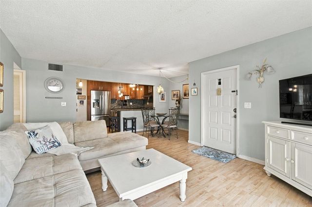1488 PINE GLEN LANE A1, Tarpon Springs, FL 34688