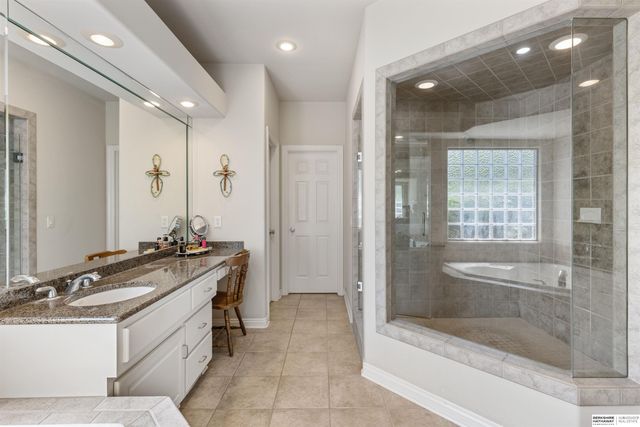 1403 N 133rd Street, Omaha, NE 68154