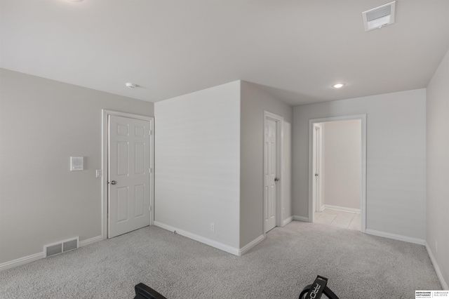 1403 N 133rd Street, Omaha, NE 68154