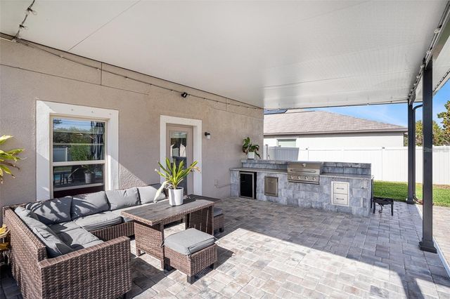 5101 SABLE CHIME DRIVE, Wimauma, FL 33598