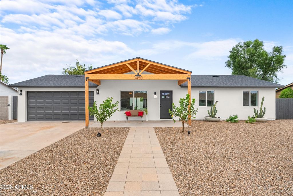 3450 E SUNNYSIDE Drive, Phoenix, AZ 85028 — exterior