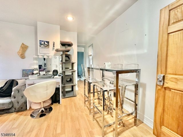 78 Westfield Ave, Elizabeth City, NJ 07208