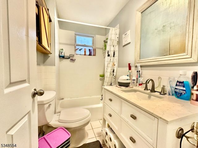 78 Westfield Ave, Elizabeth City, NJ 07208