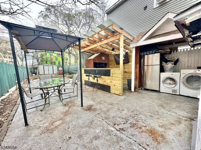 78 Westfield Ave, Elizabeth City, NJ 07208