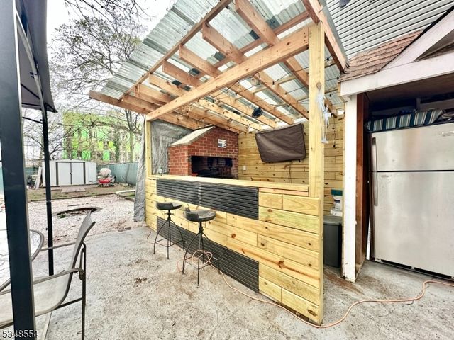 78 Westfield Ave, Elizabeth City, NJ 07208
