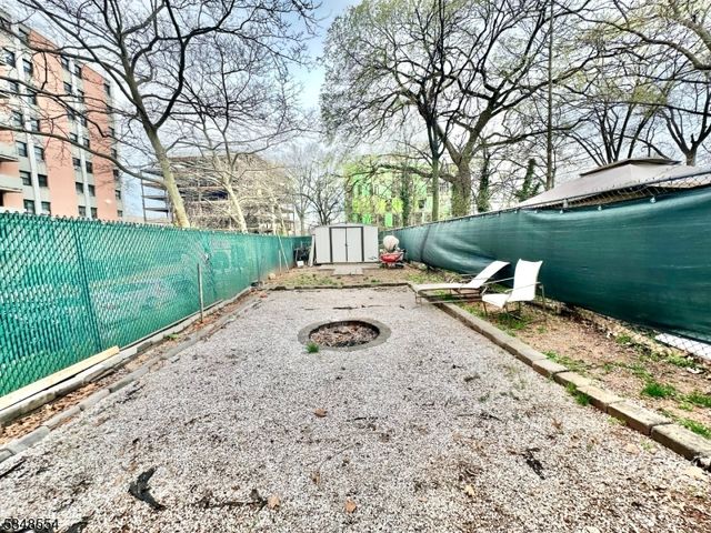 78 Westfield Ave, Elizabeth City, NJ 07208