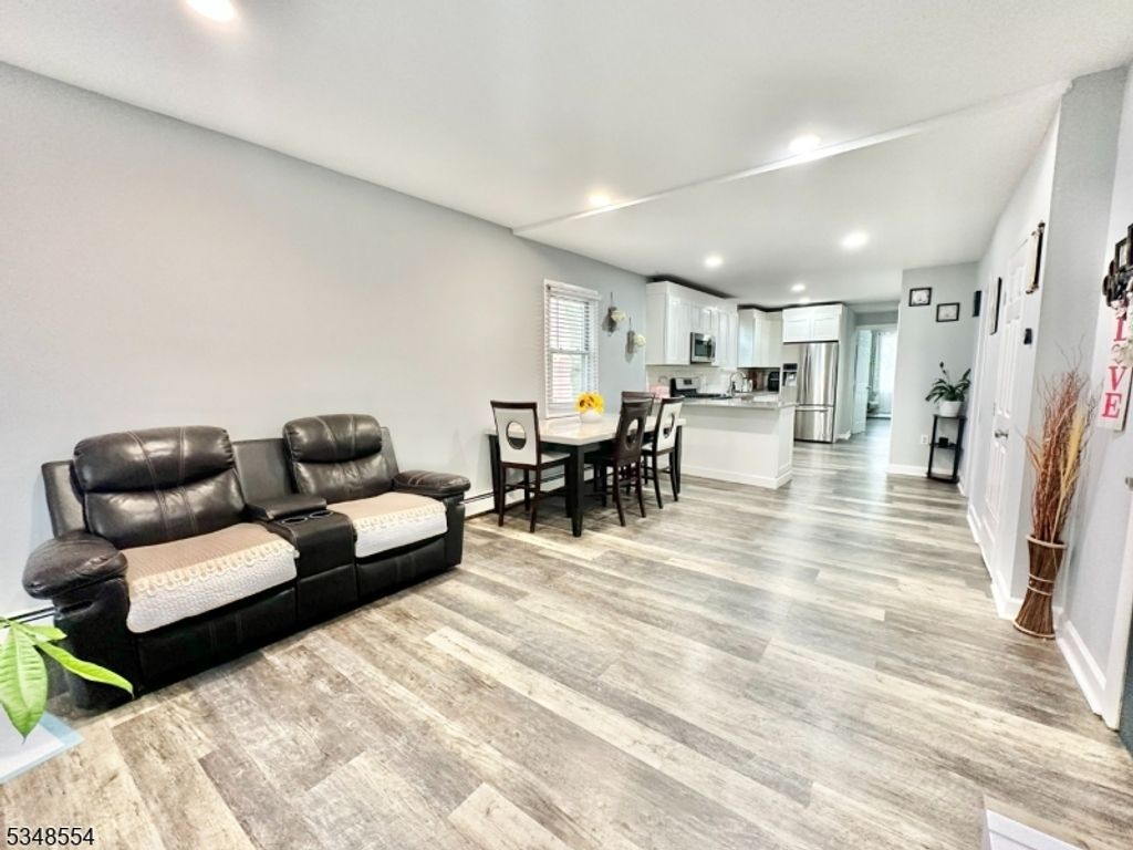 78 Westfield Ave, Elizabeth City, NJ 07208
