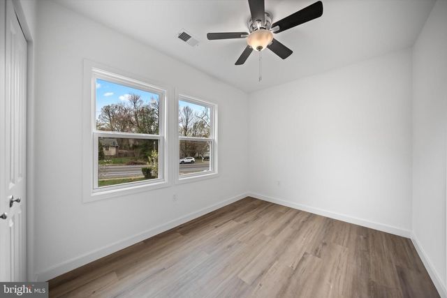 3141 ANNANDALE RD, Falls Church, VA 22042