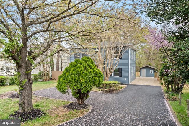 3141 ANNANDALE RD, Falls Church, VA 22042