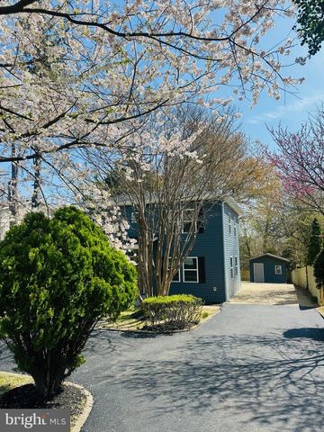 3141 ANNANDALE RD, Falls Church, VA 22042