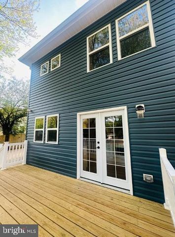 3141 ANNANDALE RD, Falls Church, VA 22042
