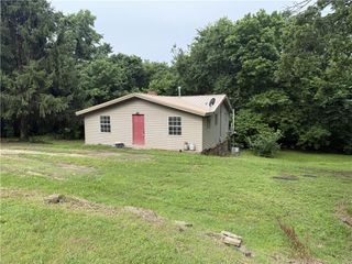 1615 N John Miller Road, Fayetteville, AR 72704