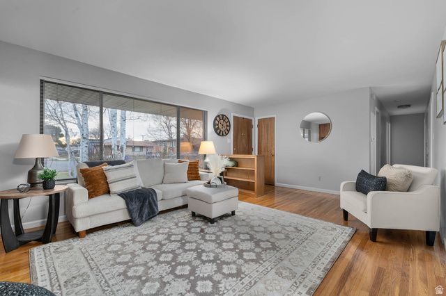 385 E BAIRD CIR, South Salt Lake, UT 84115