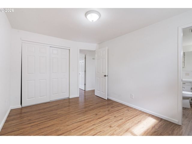 1602 N DEBORAH Rd C, Newberg, OR 97132