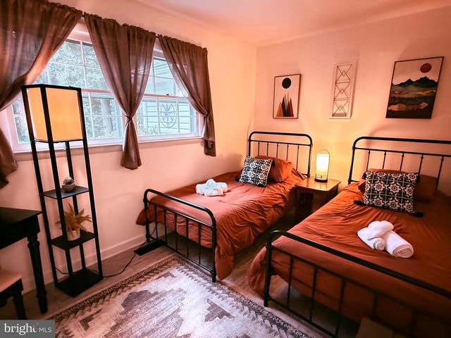 32651 MOUNT WEATHER RD, Bluemont, VA 20135