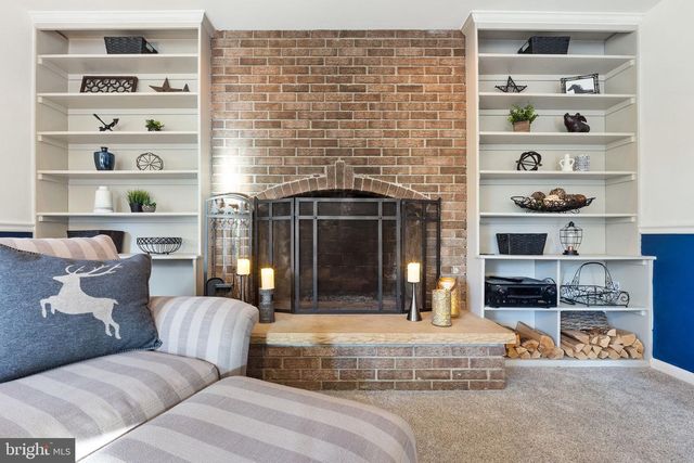 32651 MOUNT WEATHER RD, Bluemont, VA 20135