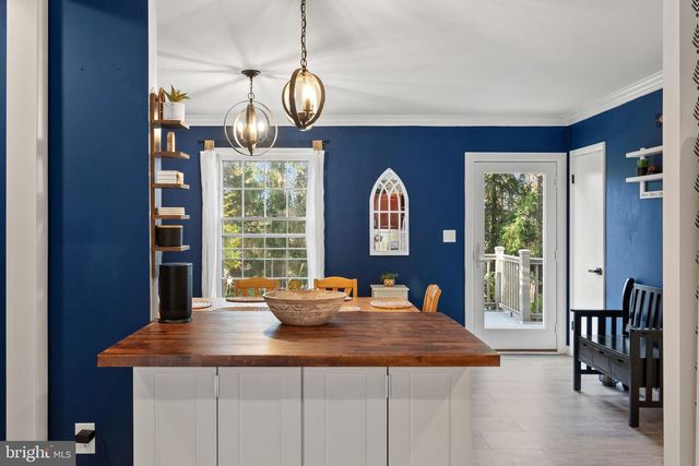 32651 MOUNT WEATHER RD, Bluemont, VA 20135